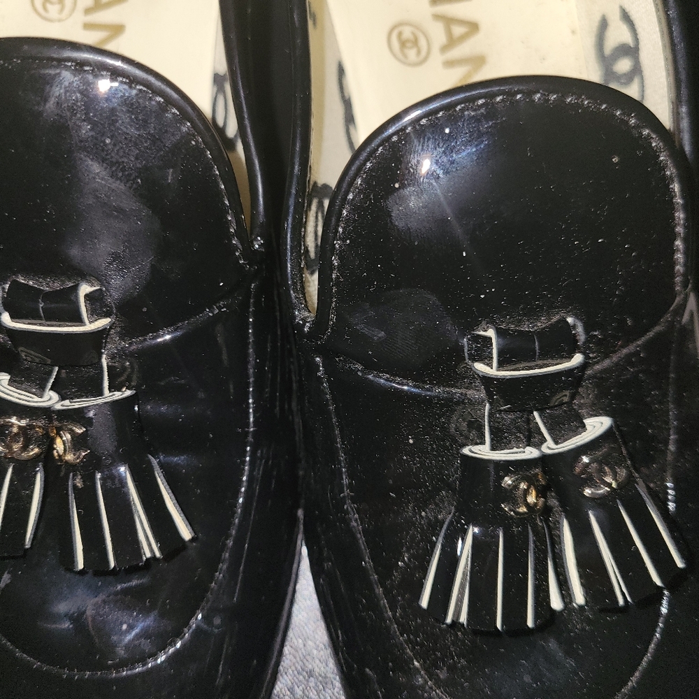 Patent Channel Loafer (Gently worn) w dustbag